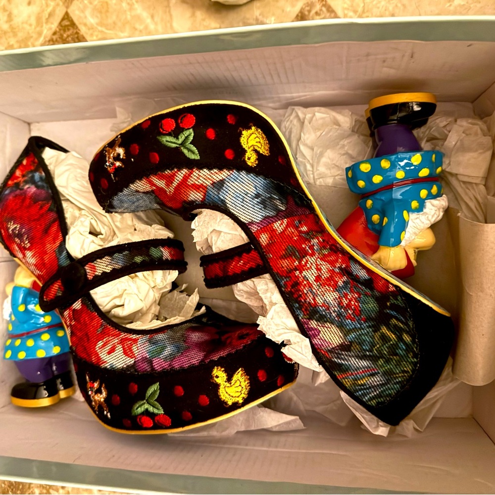 VHTF Irregular Choice Thunderella Gnome Concept Heels, 37 (us 6.5-7) cottagecore